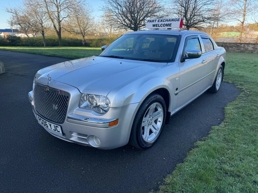 Chrysler 300C Saloon 6.1 Hemi V8 Srt-8 200606 Black #49