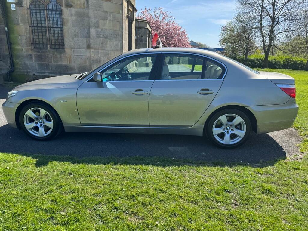 BMW 5 Series Saloon 2.5 523I Se Steptronic Euro 4 200757 Brown #4