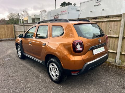 Dacia Duster 1.5 Essential Dci RF19JSU  #5