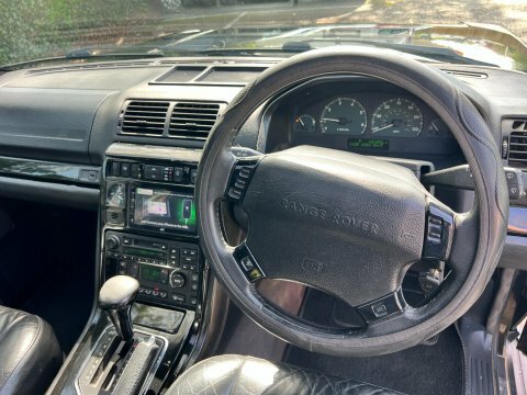 Land Rover Range Rover V8 P38 Blue #11