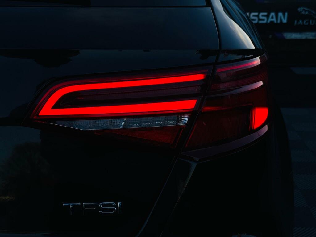 Audi A3 1.0 Tfsi S Line Sportback Euro 6 Ss SF18ZVO Black #6