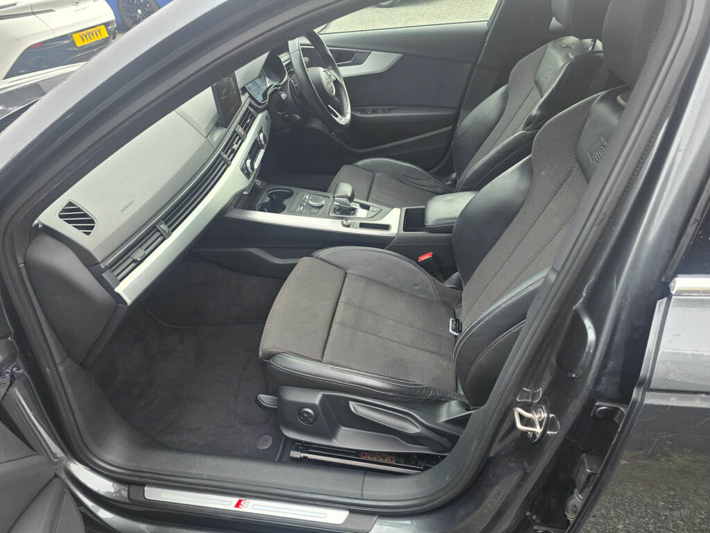 Audi A4 2.0 Tdi 190 S Line S Tronic LV17TZP Grey #6