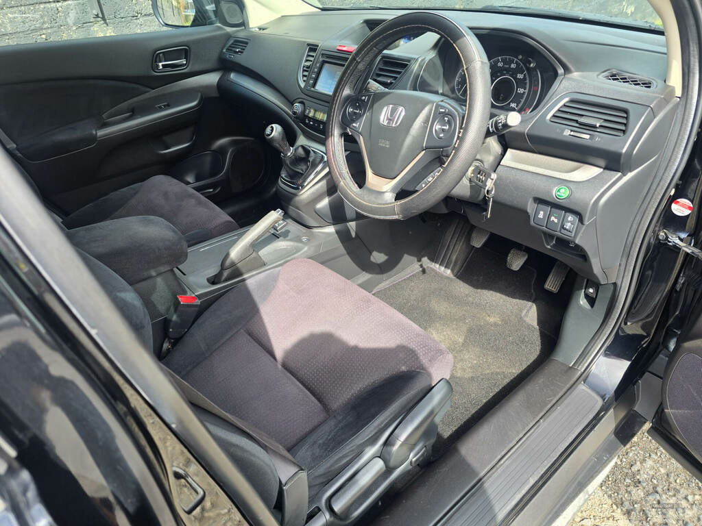 Honda Cr-V 2.2 I-dtec Black Edition FY15WBJ Black #4