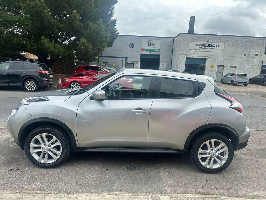 Nissan Juke Suv 1.6 Acenta Xtron Euro 6 201717 VA17OPX Silver #4