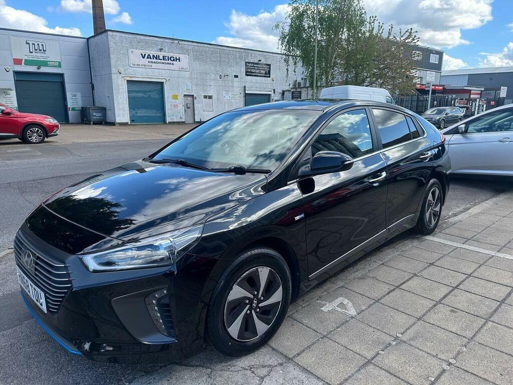 Hyundai Ioniq Hatchback 1.6 H-gdi Premium Dct Euro 6 Ss HN68TOU Black #4