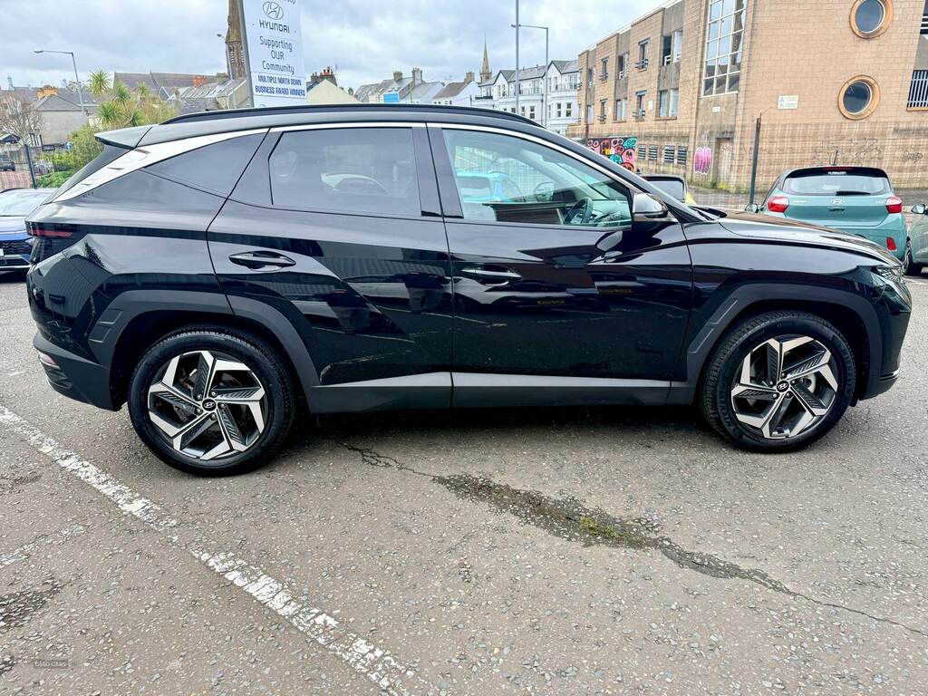 Hyundai Tucson 1.6 Tgdi Hybrid 230 Premium 2Wd Black