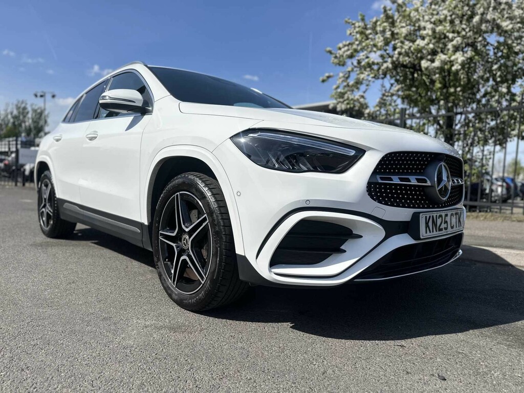 Mercedes-Benz GLA Class 1.3 Gla250e 15.6Kwh Amg Line Executive Suv P KN25CTK White #2
