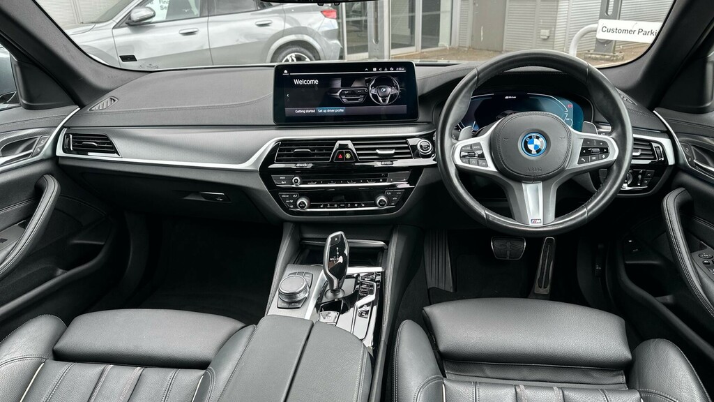 BMW 5 Series 530E M Sport Saloon LA72WXO Grey #4