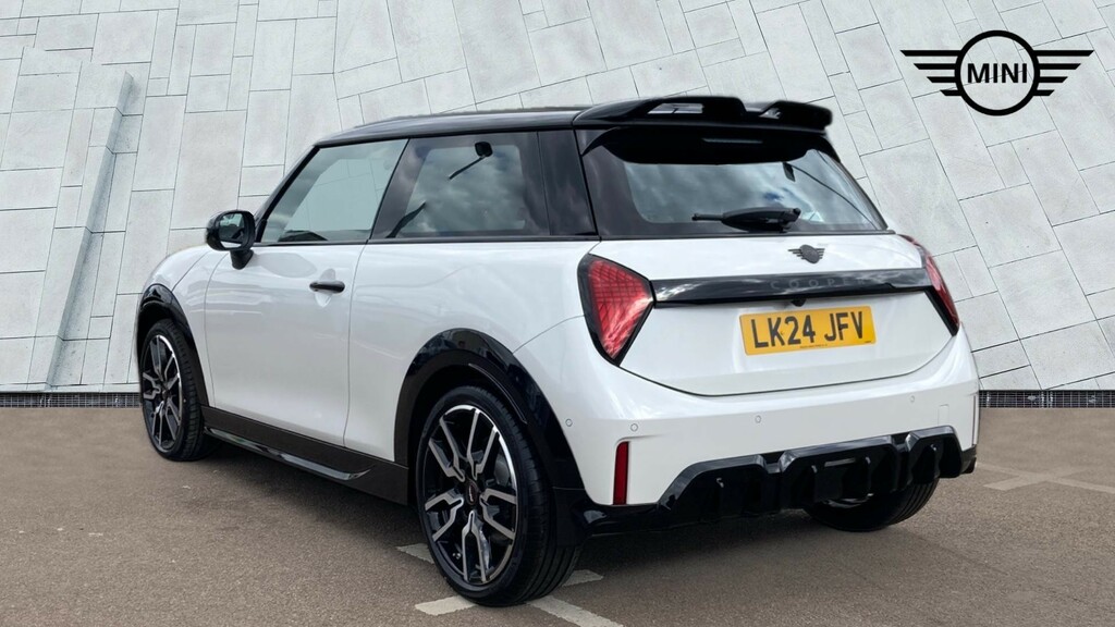 Mini Hatch Cooper C LK24JFV White #2