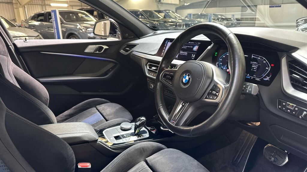 BMW 1 Series M135i Xdrive AY21LWJ White #6