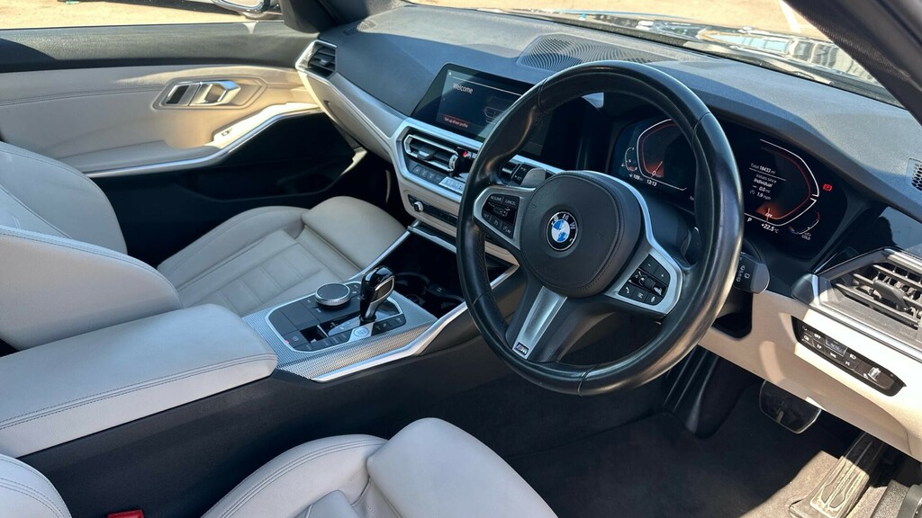 BMW 3 Series 320I M Sport Touring FE22VTD  #6
