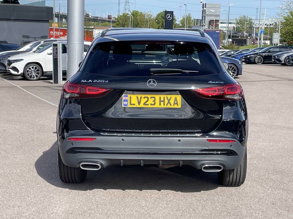 Mercedes-Benz GLA Class 2.0 Gla220d Amg Line Night Edition Premium Plus LV23HXA #5