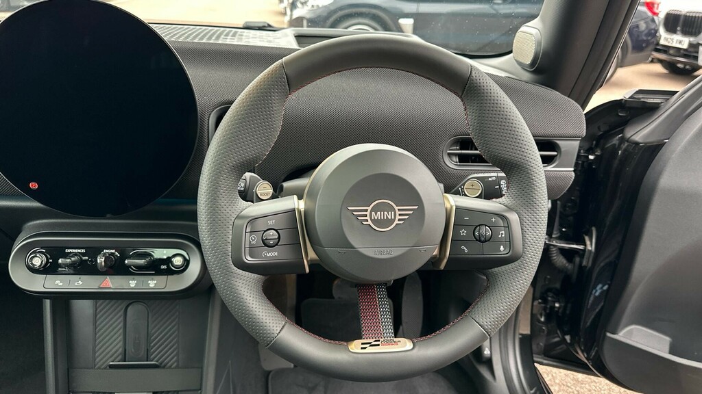 Mini Hatch Cooper S LR75JVO #5