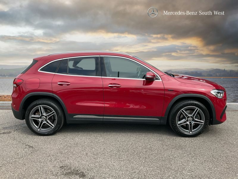 Mercedes-Benz GLA Class Gla 250 Exclusive Edition Premium E WA21VHJ Red #3