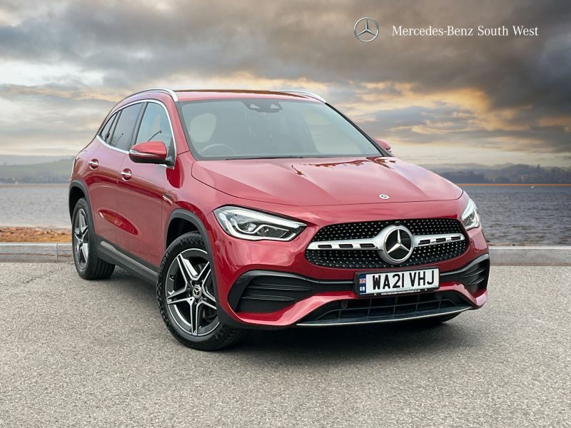 Mercedes-Benz GLA Class Gla 250 Exclusive Edition Premium E WA21VHJ Red