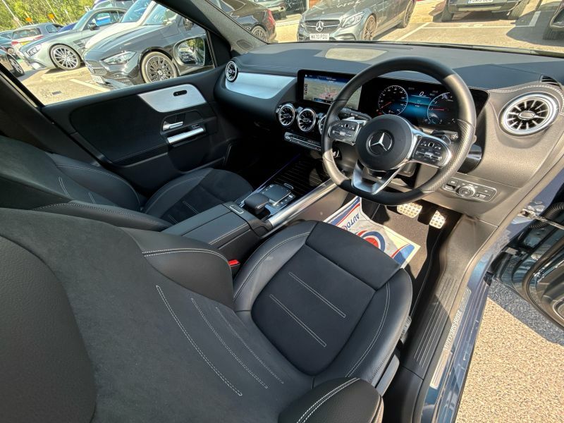 Mercedes-Benz B Class Hatchback WH22CLJ Blue #5