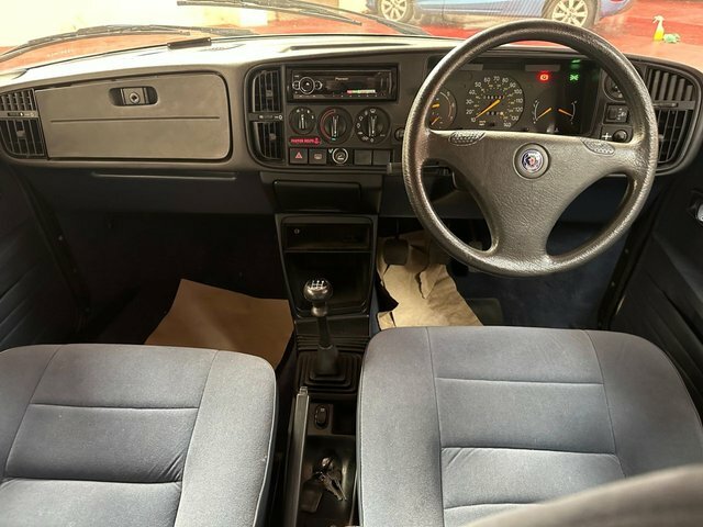Saab 900 S Conv Red #10