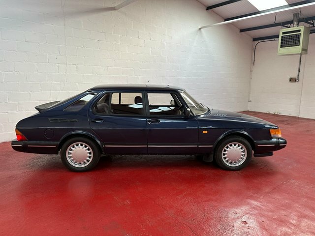 Saab 900 S Conv Red #8