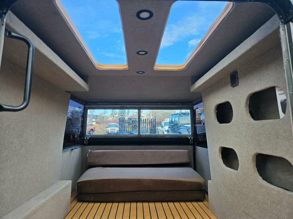 Land Rover Defender 110 County Dcb #17