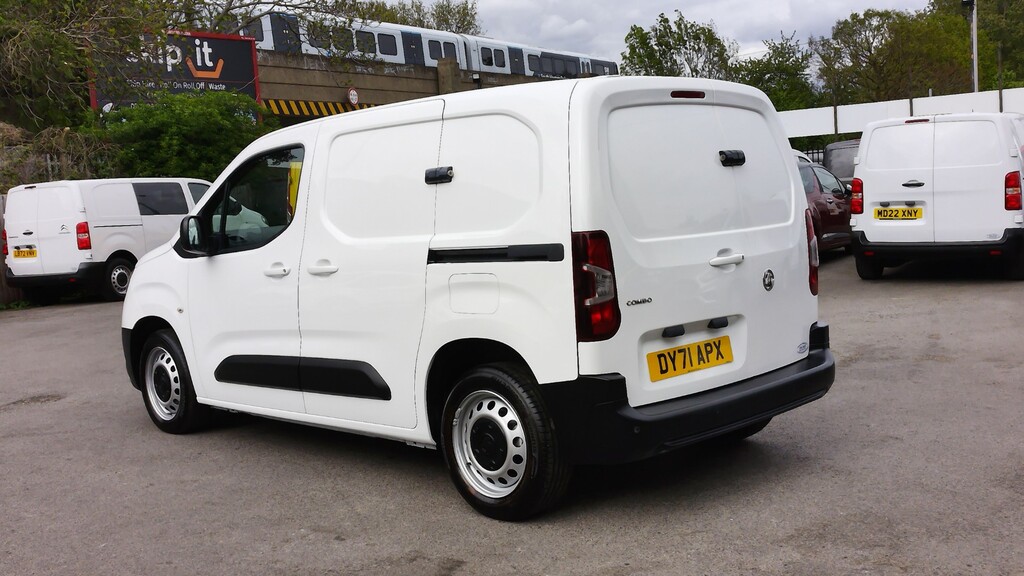 Vauxhall Combo 2000 Editon L1 Swb 8 Speed Condition  #4