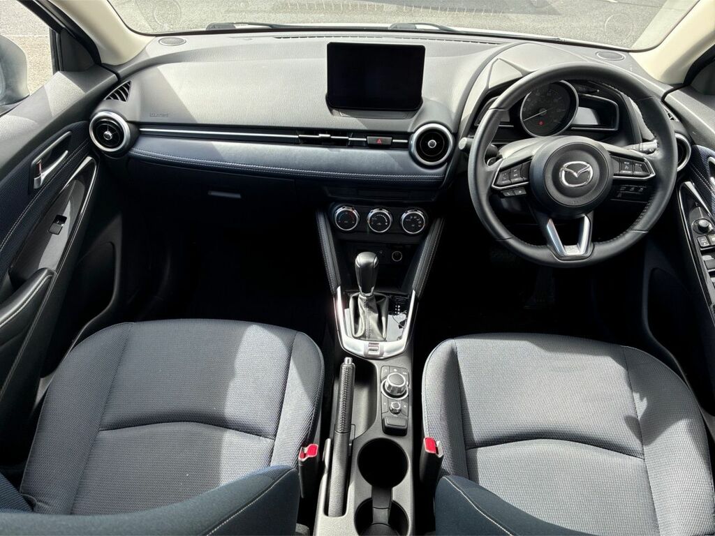 Mazda 2 Sport Auto TRZ2790 White #2