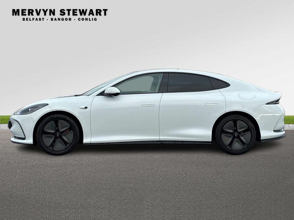 MG IM5 Saloon 75Kwh Standard Range Ev Au JMZ6772 White #5