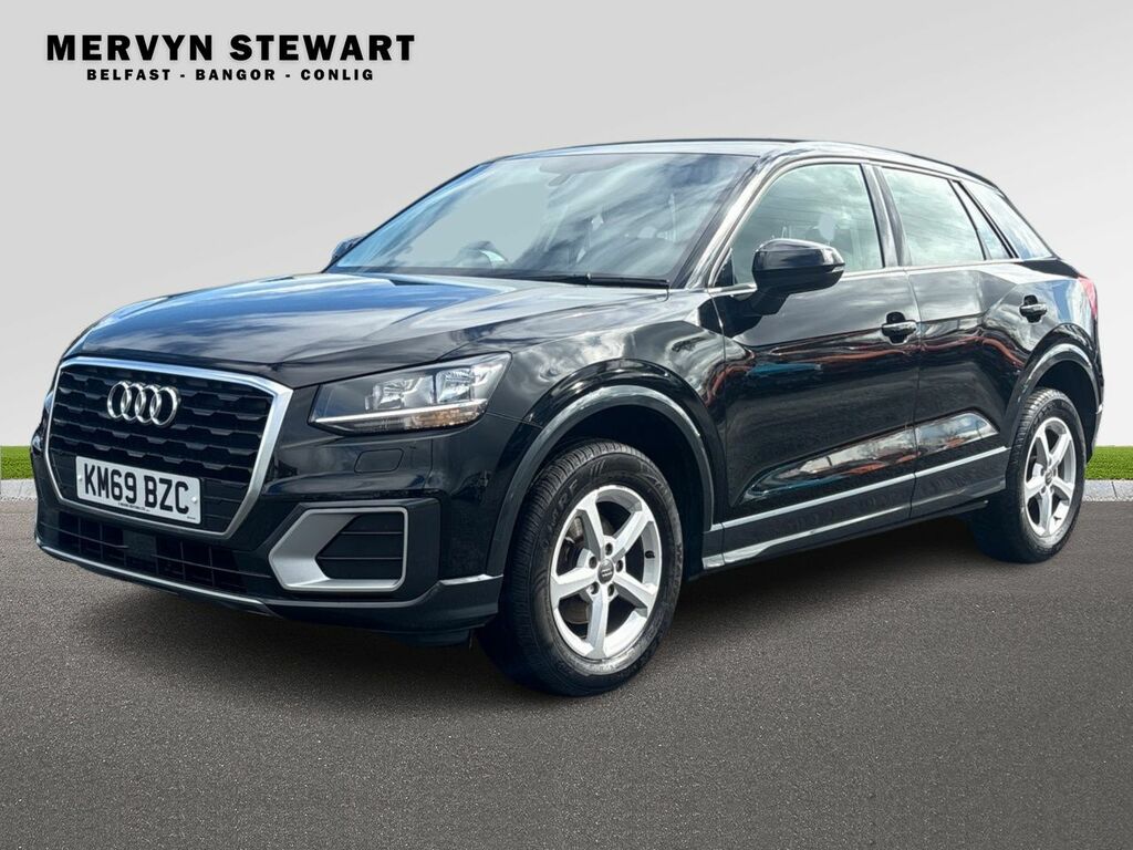 Audi Q2 Technik 30 Tfsi KM69BZC Black #4