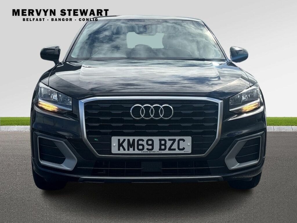 Audi Q2 Technik 30 Tfsi KM69BZC Black #3