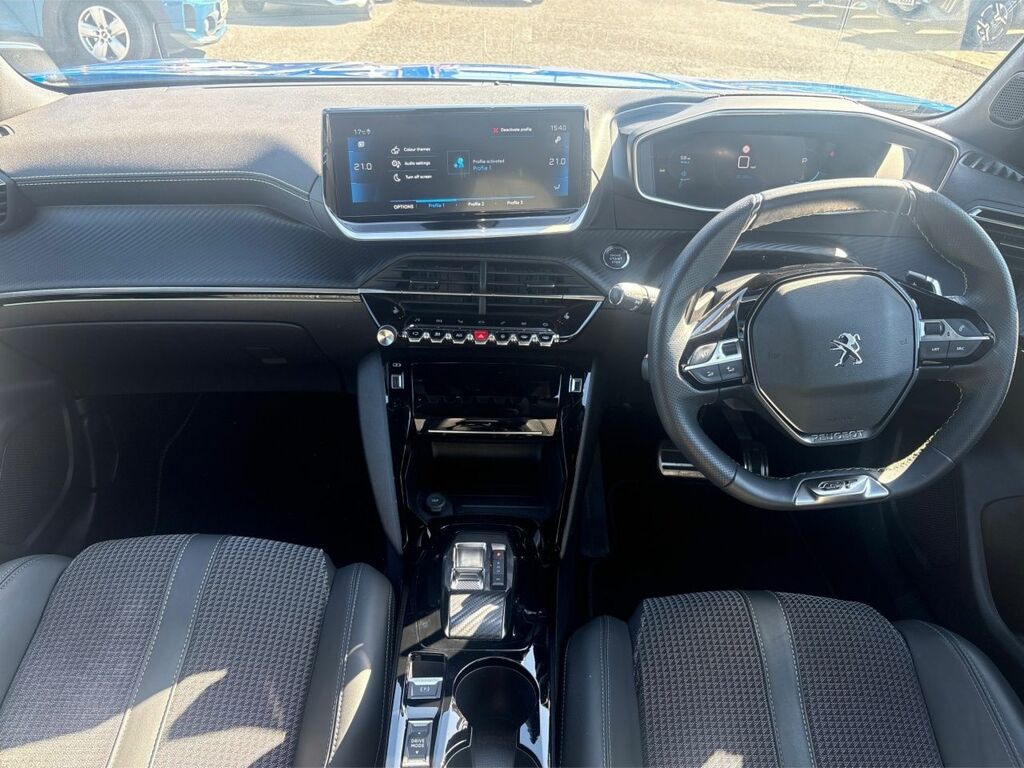 Peugeot 2008 Gt Puretech Ss RXZ6161 Blue #2