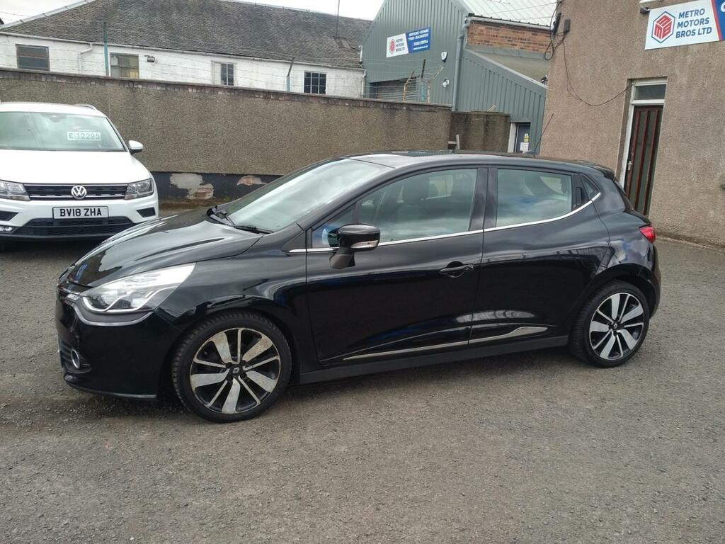 Renault Clio 1.5 Dynamique S Medianav Dci 90 Stop Start SH64RXZ Black #2