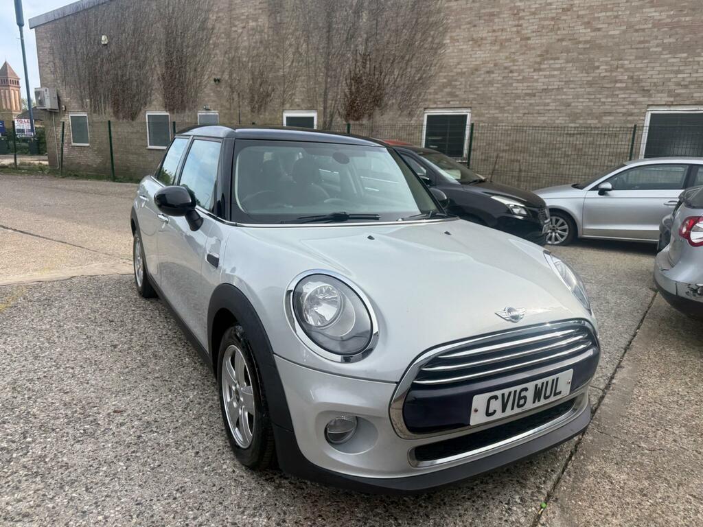 Mini Hatch 1.5 Cooper D Euro 6 Ss CV16WUL Silver #4
