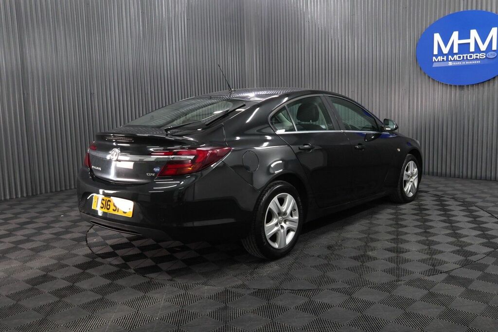 Vauxhall Insignia Cdti Design Hatchback Black #6