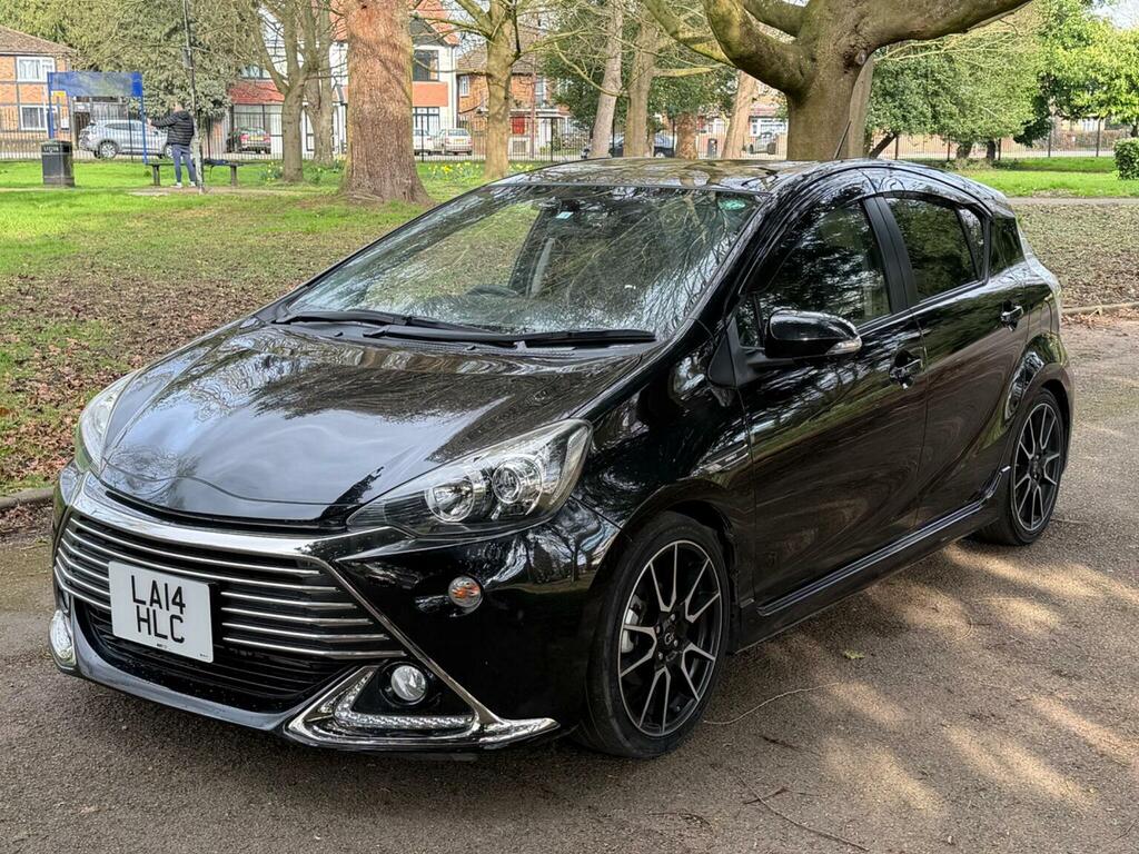 Toyota Aqua Hatchback Grey #5