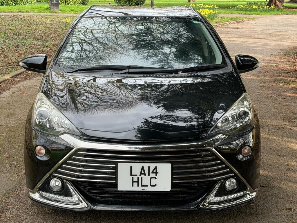 Toyota Aqua Hatchback Grey #2