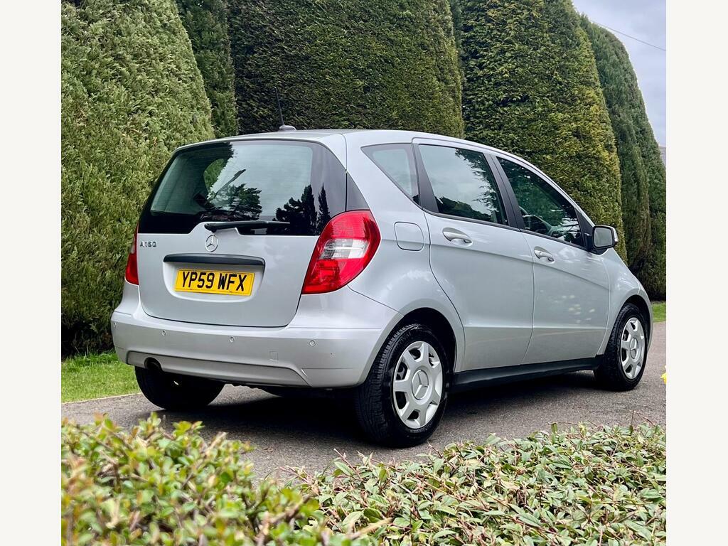 Mercedes-Benz A Class 1.5 A160 Classic Se Cvt Silver #2