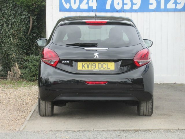 Peugeot 208 1.5 Bluehdi Tech Edition Hatchback Manu KV19DCL Black #6