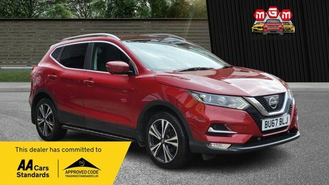 Nissan Qashqai N-connecta Dig-t Red