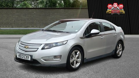 Chevrolet Volt  White #4