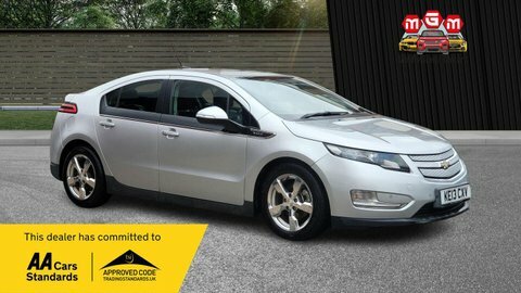 Chevrolet Volt  White #1