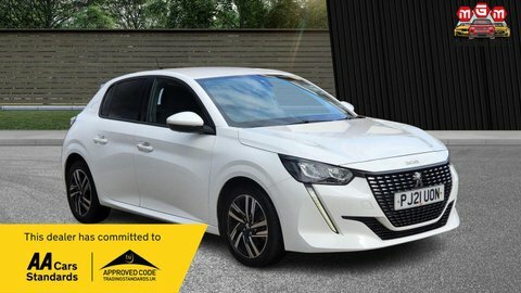 Peugeot 208 Puretech Allure S White