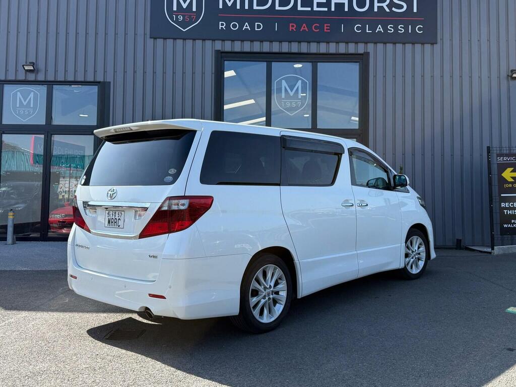 Toyota Alphard 240S 2.4 8 Seater White #3