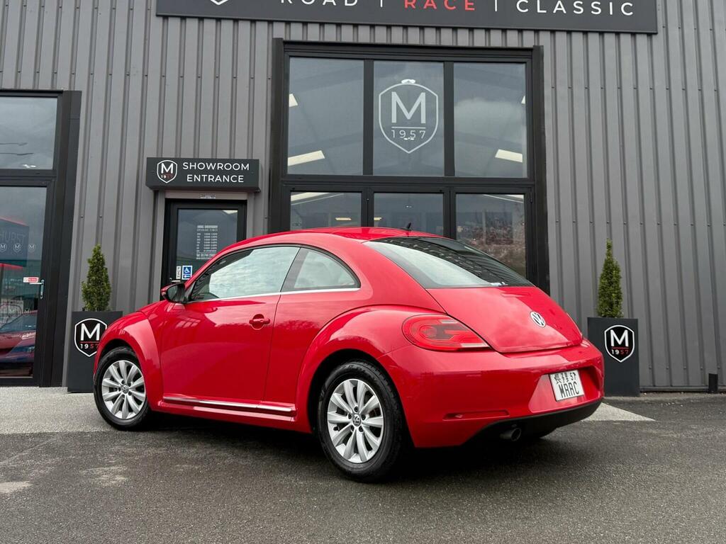 Volkswagen Beetle 1.2 Tsi Design Dsg Red #3