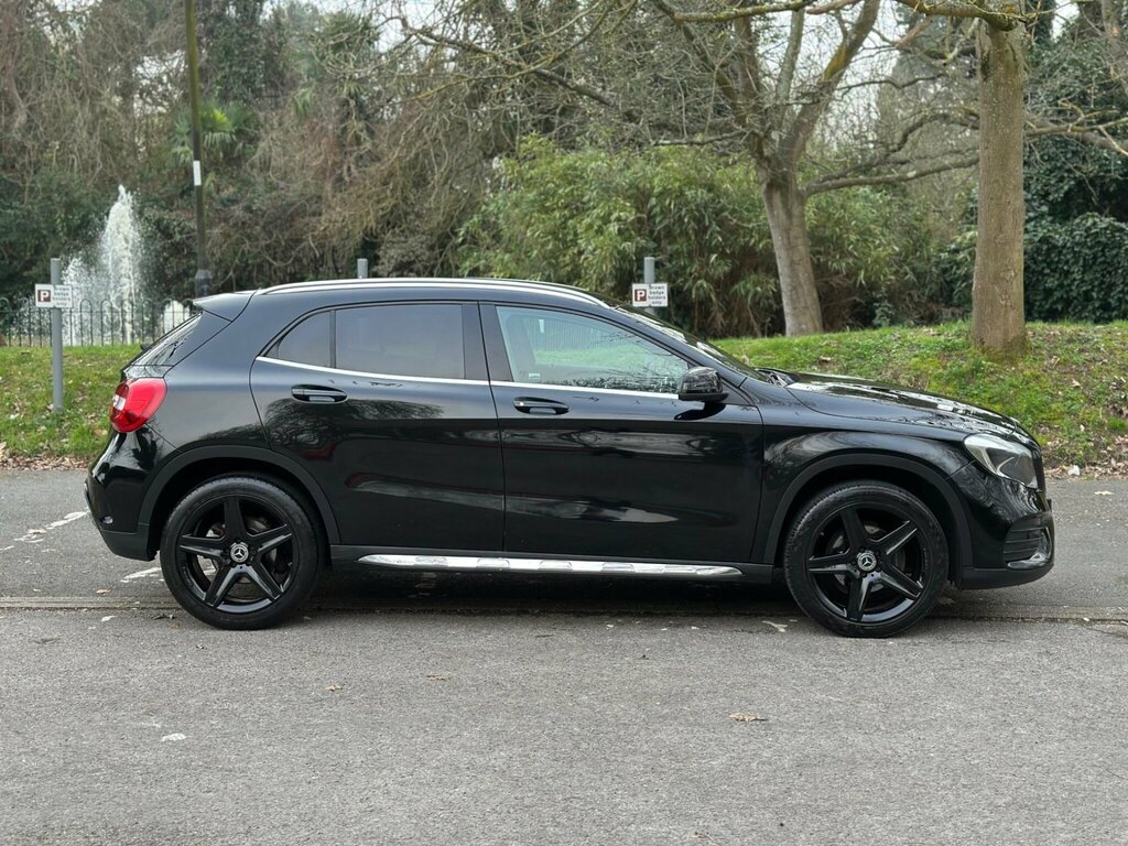 Mercedes-Benz GLA Class 2.1 Gla200d Amg Line 7G-dct Euro 6 Ss KO17WLR Black #3