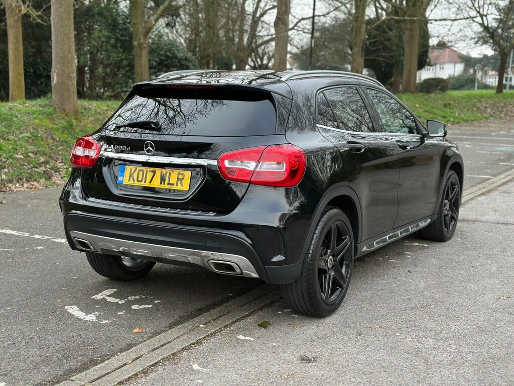 Mercedes-Benz GLA Class 2.1 Gla200d Amg Line 7G-dct Euro 6 Ss KO17WLR Black #4