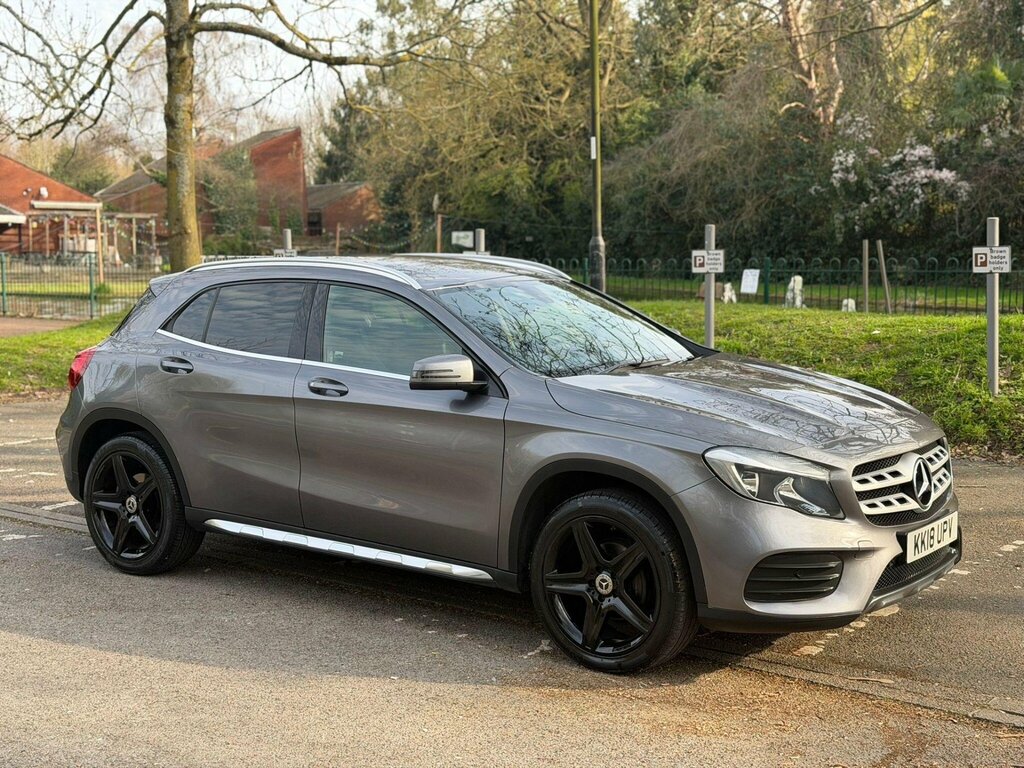 Mercedes-Benz GLA Class 1.6 Gla200 Amg Line Euro 6 Ss Grey