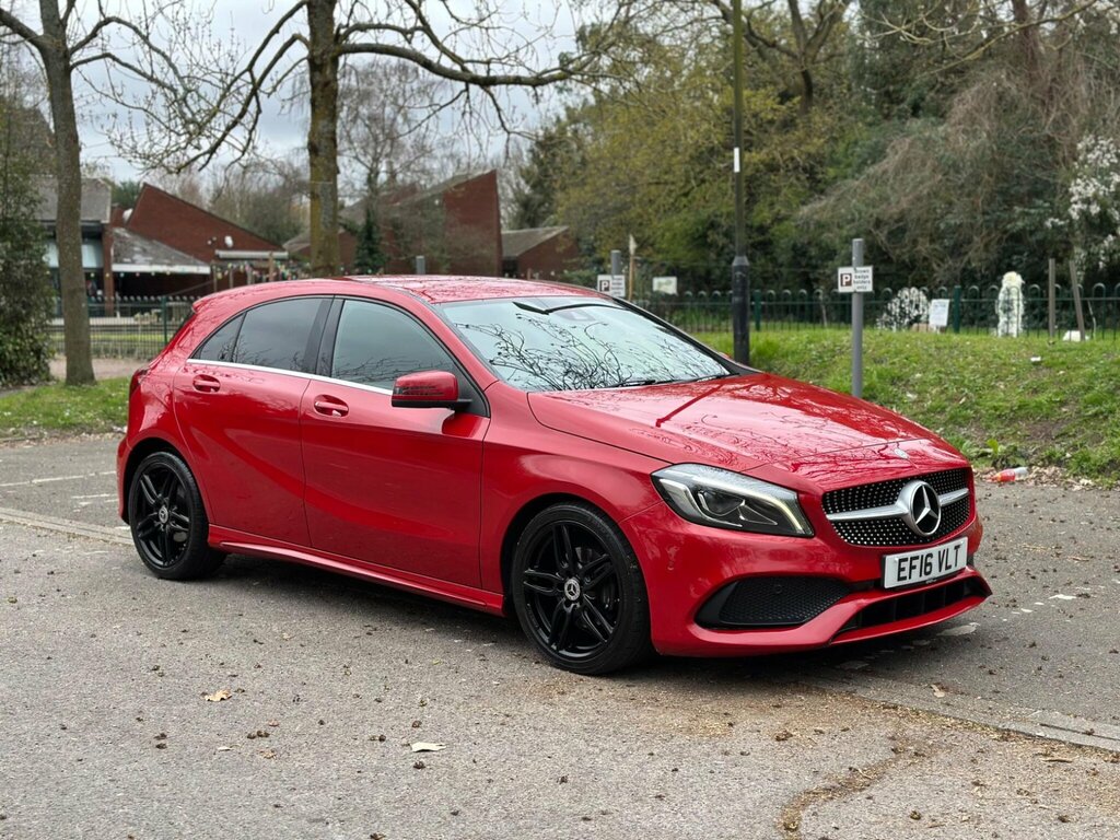 Mercedes-Benz A Class 1.6 A180 Amg Line Premium Euro 6 Ss Red