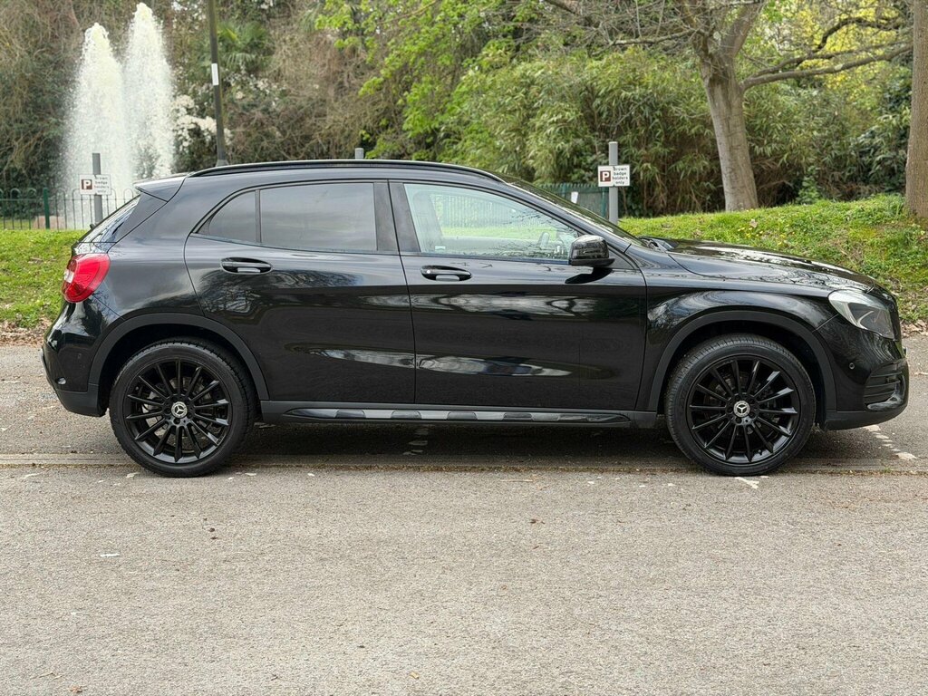 Mercedes-Benz GLA Class 1.6 Gla200 Amg Line Executive Euro 6 Ss YG68UON Black #3