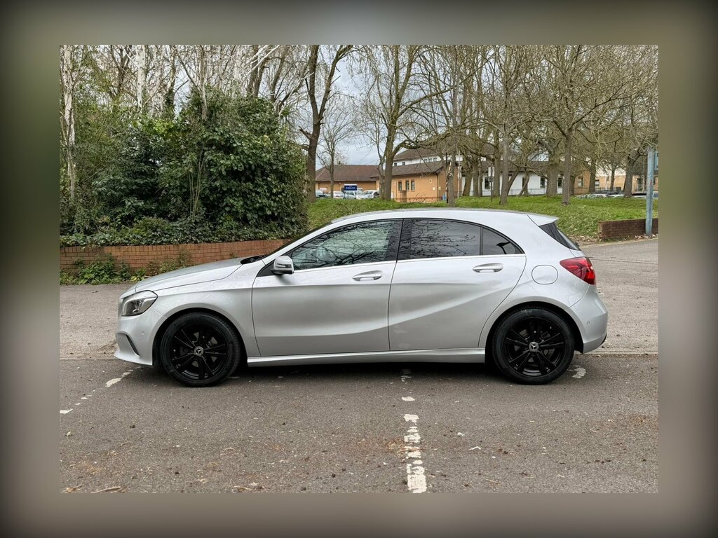 Mercedes-Benz A Class 2.1 A200d Sport Premium 7G-dct Euro 6 Ss DC66YYE Silver #6