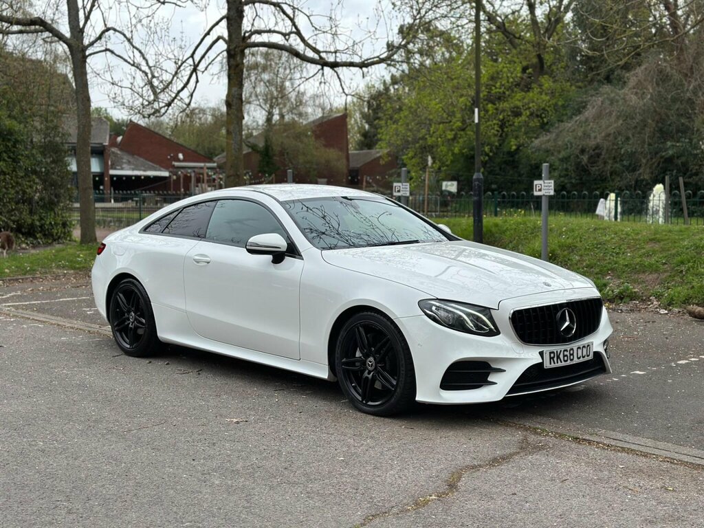Mercedes-Benz E Class 2.0 E220d Amg Line G-tronic Euro 6 Ss White