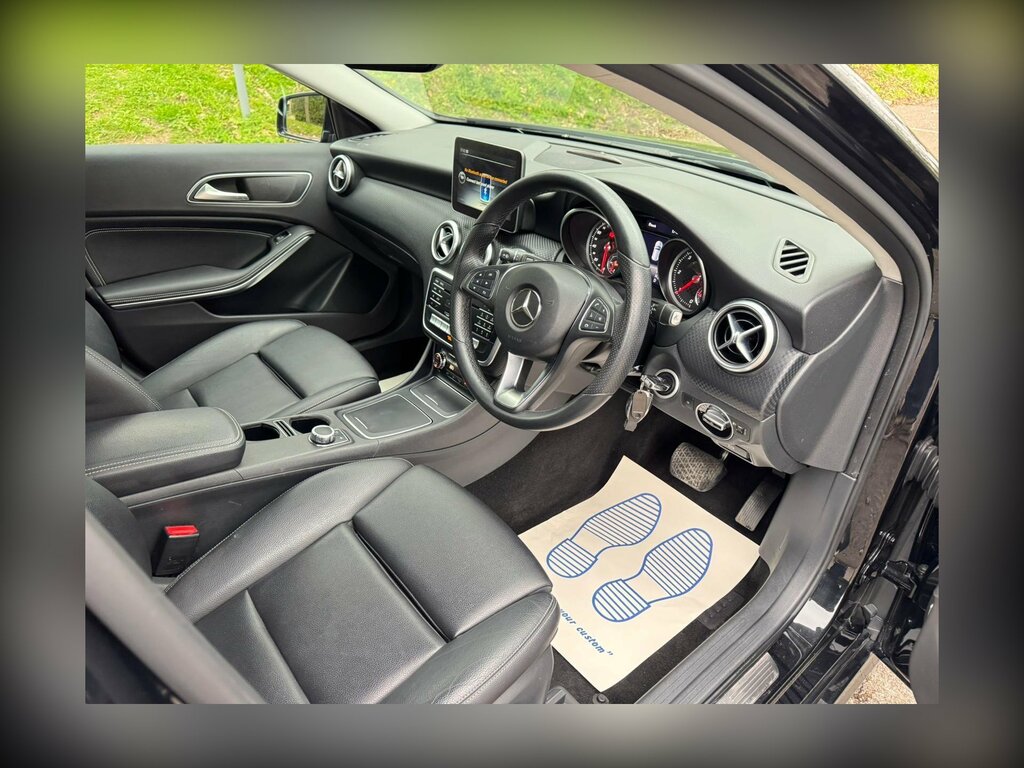 Mercedes-Benz A Class 1.5 A180d Sport Executive 7G-dct Euro 6 Ss Black #2